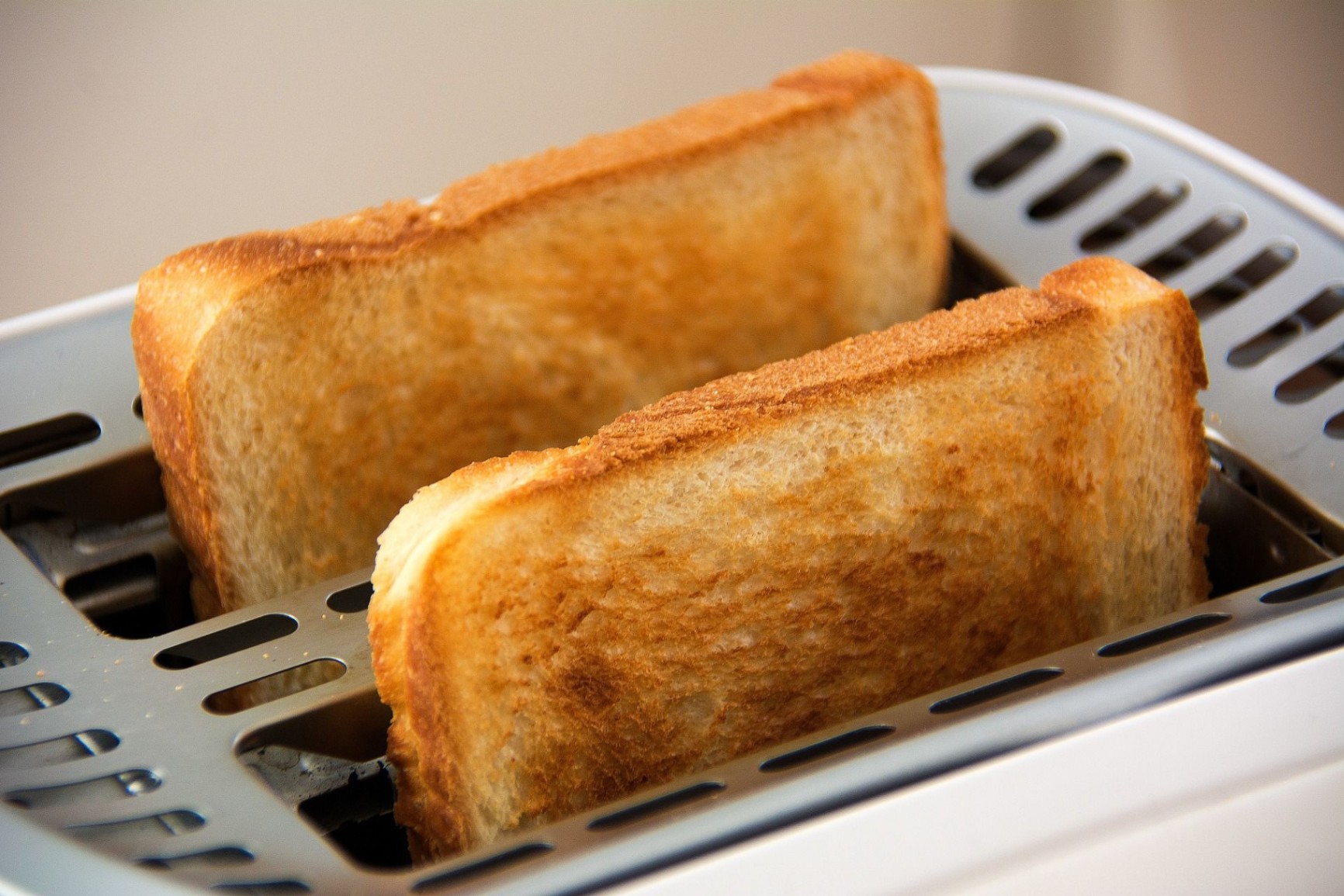 SLICED BREAD WHITE / BROWN