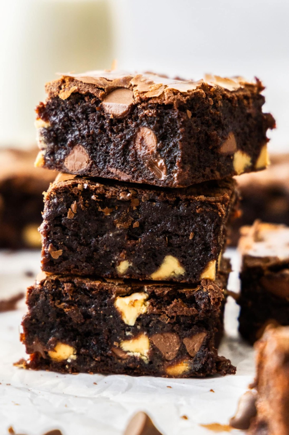 WARM CHOCOLATE BROWNIE